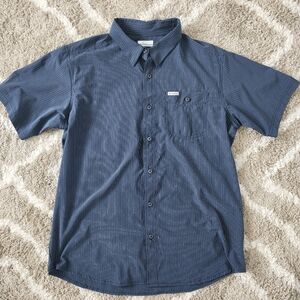 Men's Columbia Button Down Blue Short Sleeve Shirt Size Large